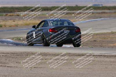 media/Oct-04-2025-OnGrid (Sat) [[44bd565ffa]]/Pink Group/Grapevine/